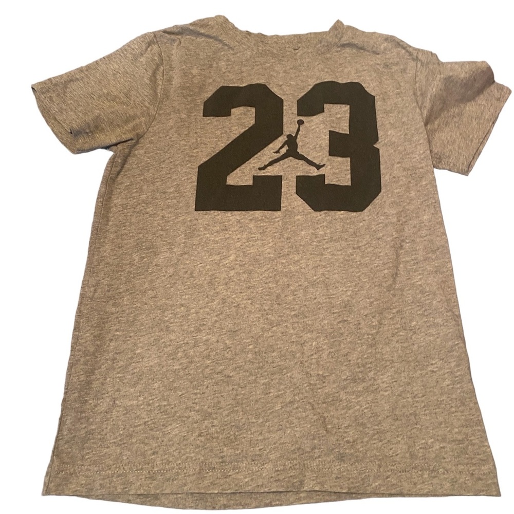 Boys Jordan t-shirt